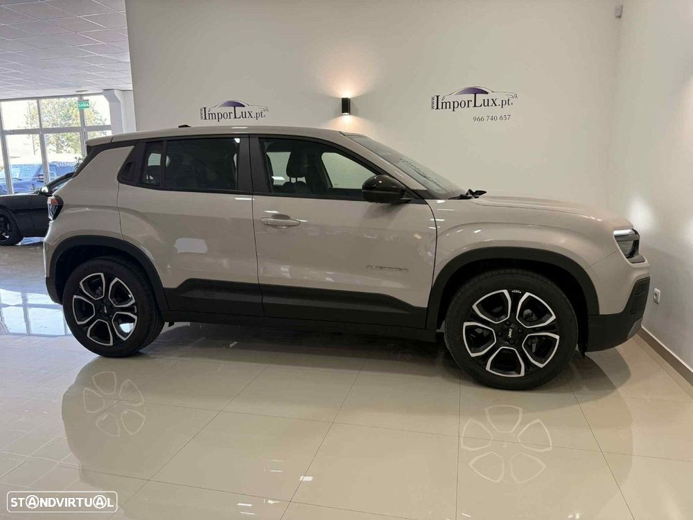 Jeep Avenger 1.2 GSE T3 Altitude - 7