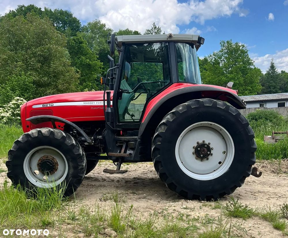 Massey Ferguson 8210 - 2