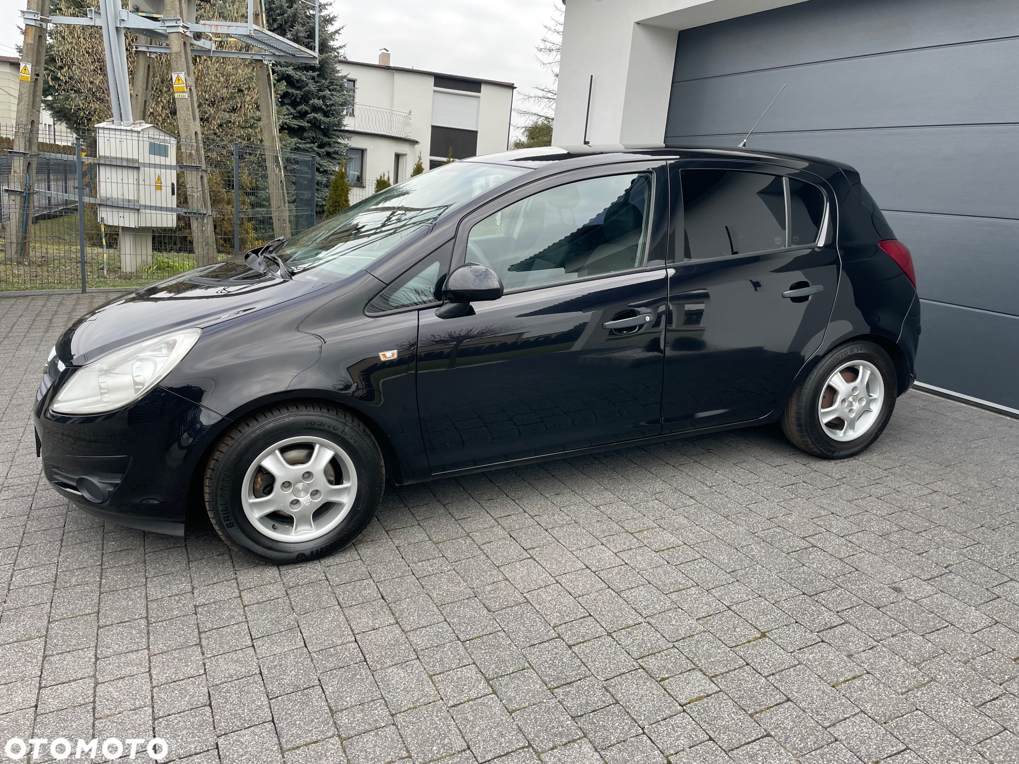 Opel Corsa 1.2 16V Sport - 12