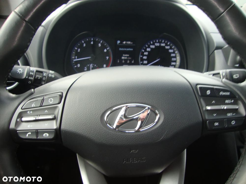 Hyundai Kona 1.6 T-GDI DCT 4WD Premium - 14