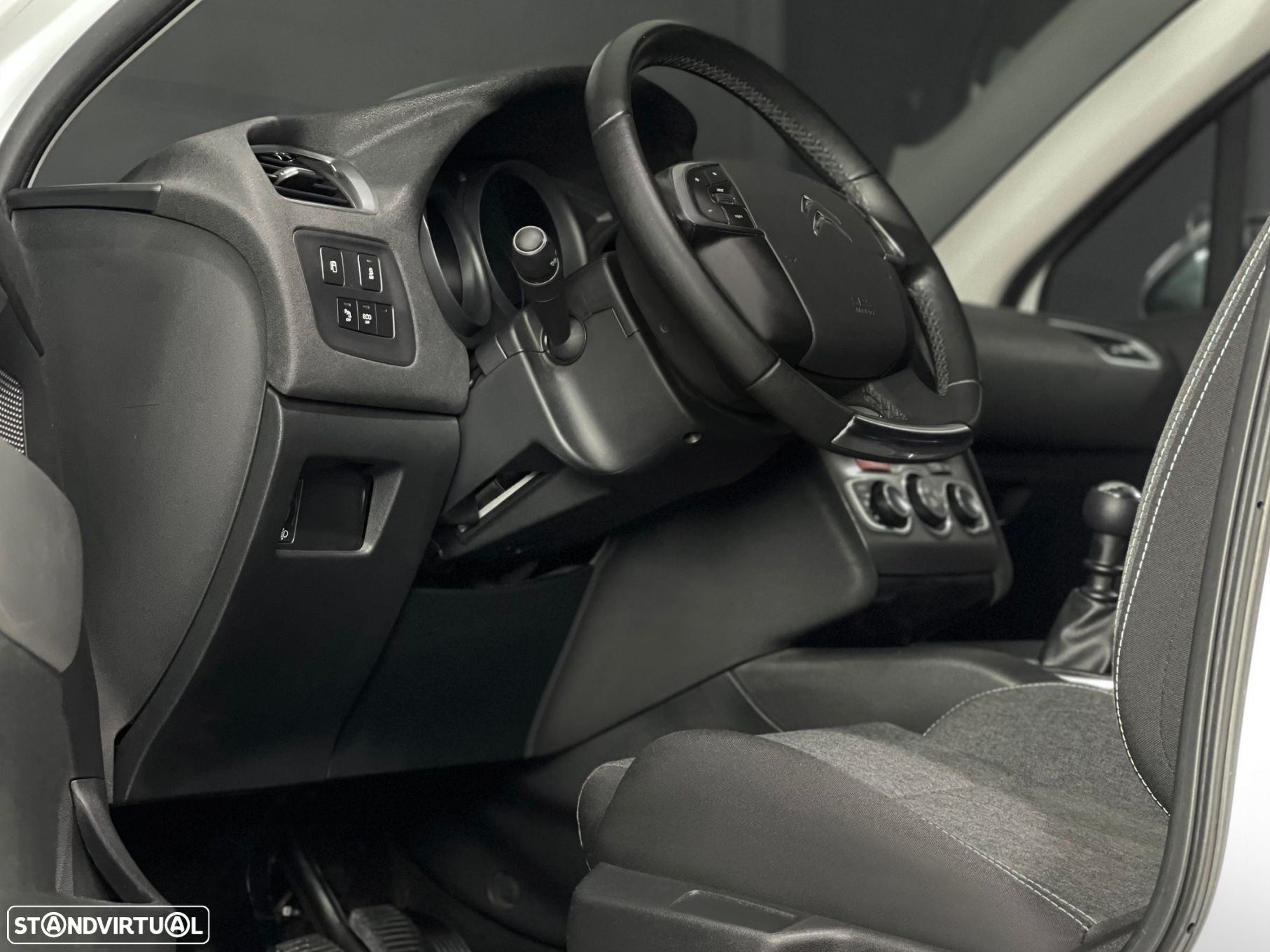 Citroën C4 1.2 PureTech Feel - 2
