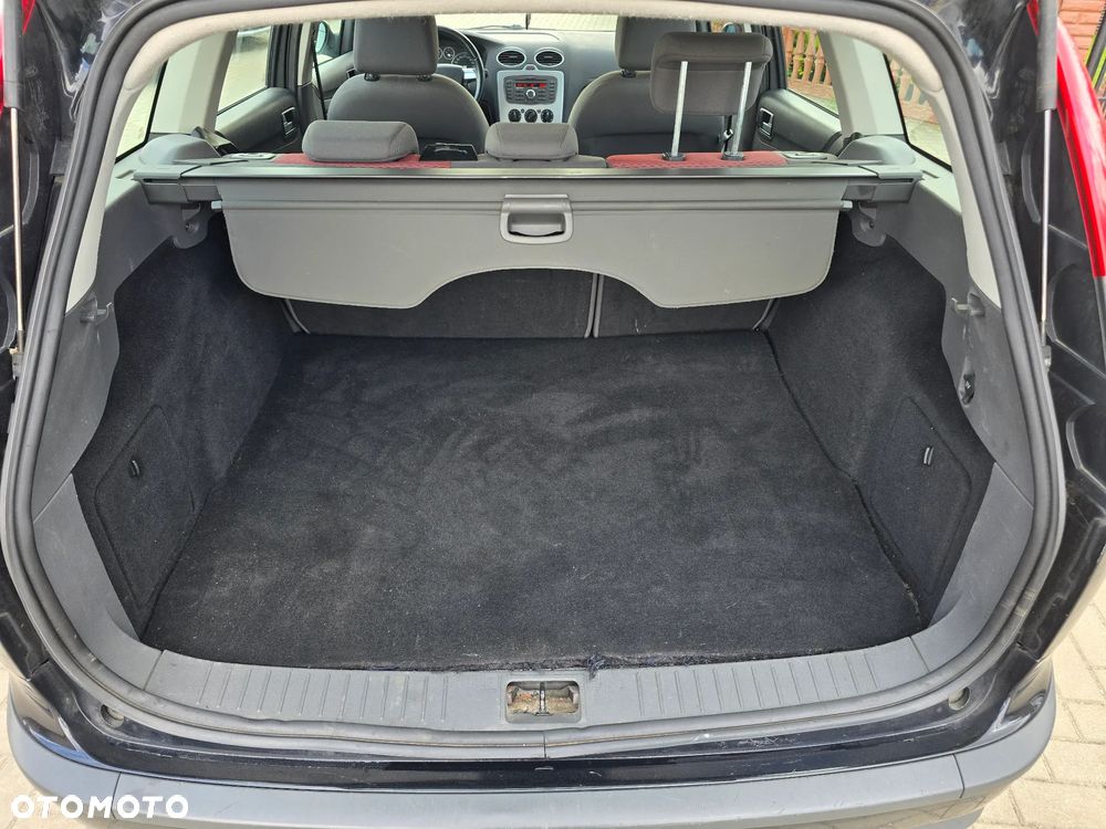 Ford Focus - 20