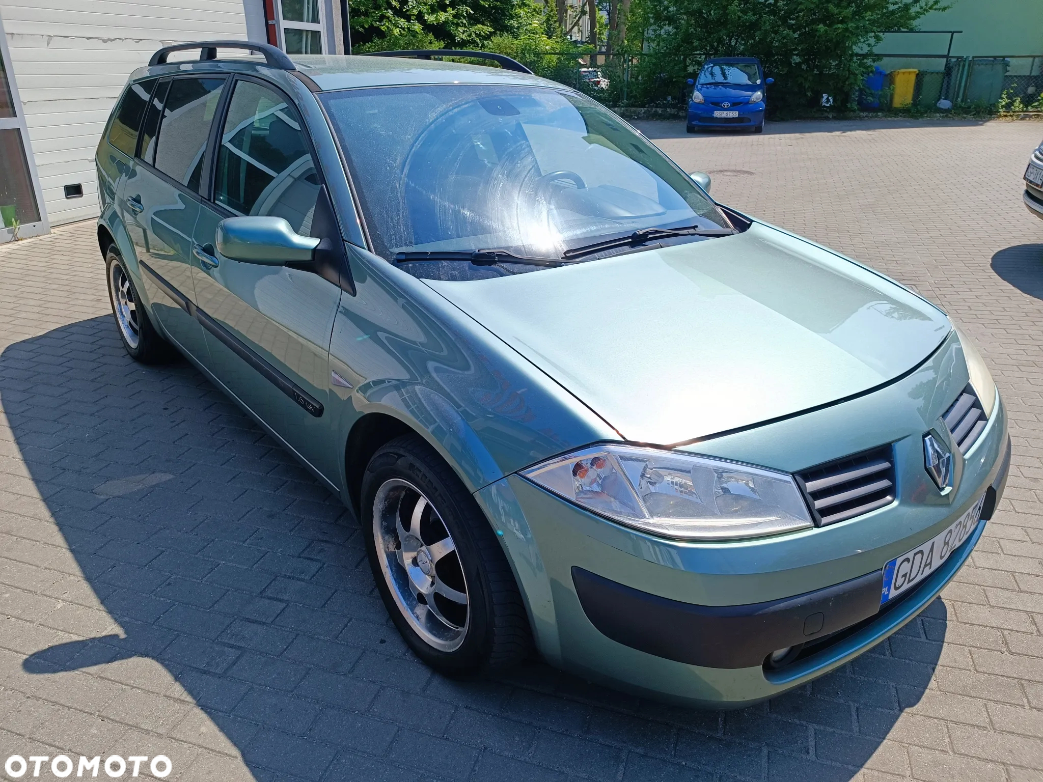 Renault Megane 1.6 Emotion - 10