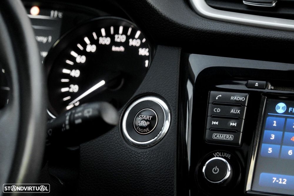 Nissan Qashqai 1.2 DIG-T N-Connecta - 31