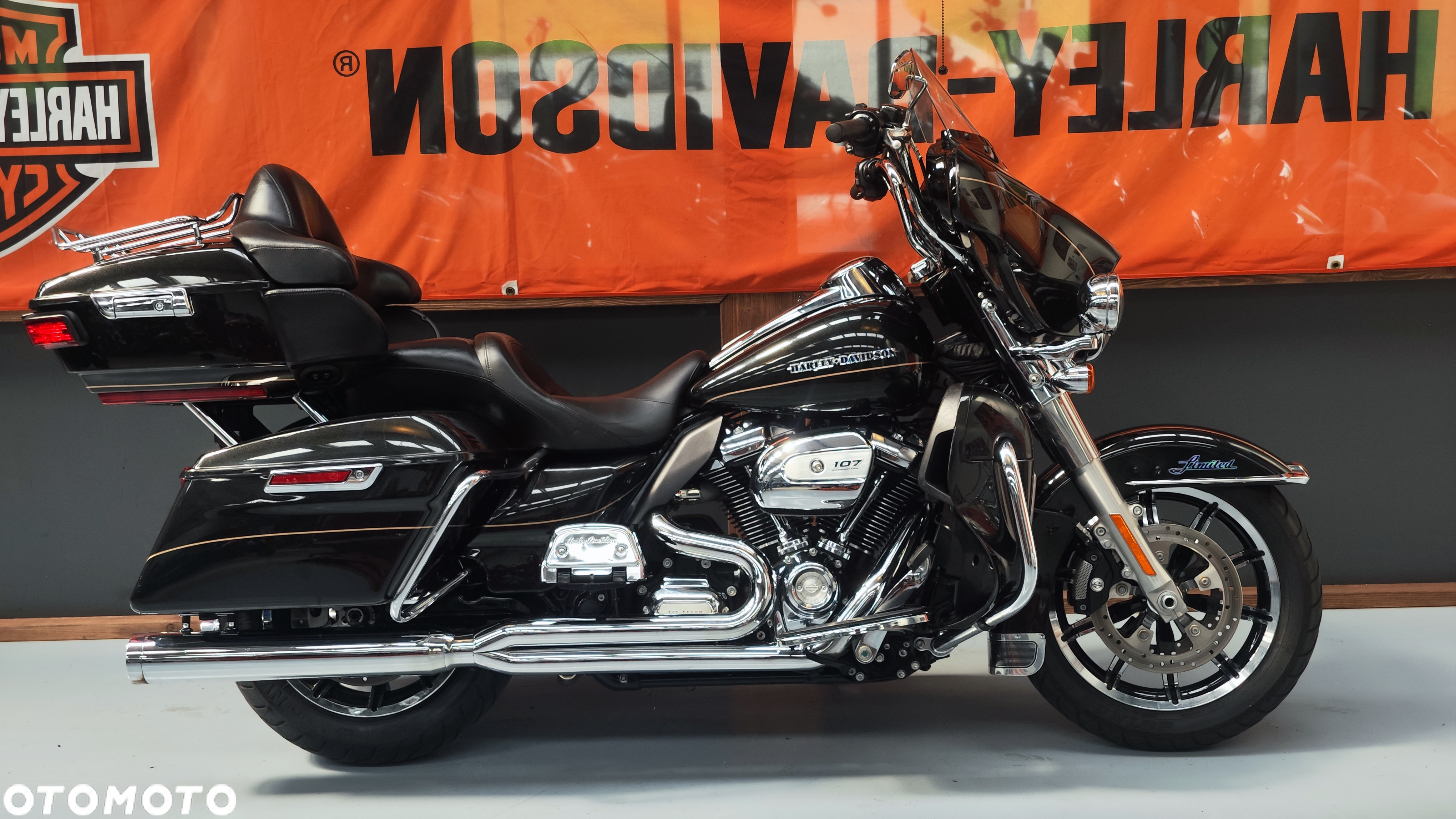 Harley-Davidson Touring Ultra Limited - 3