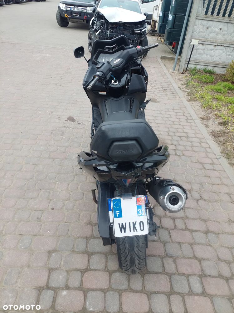 Yamaha Tmax - 5