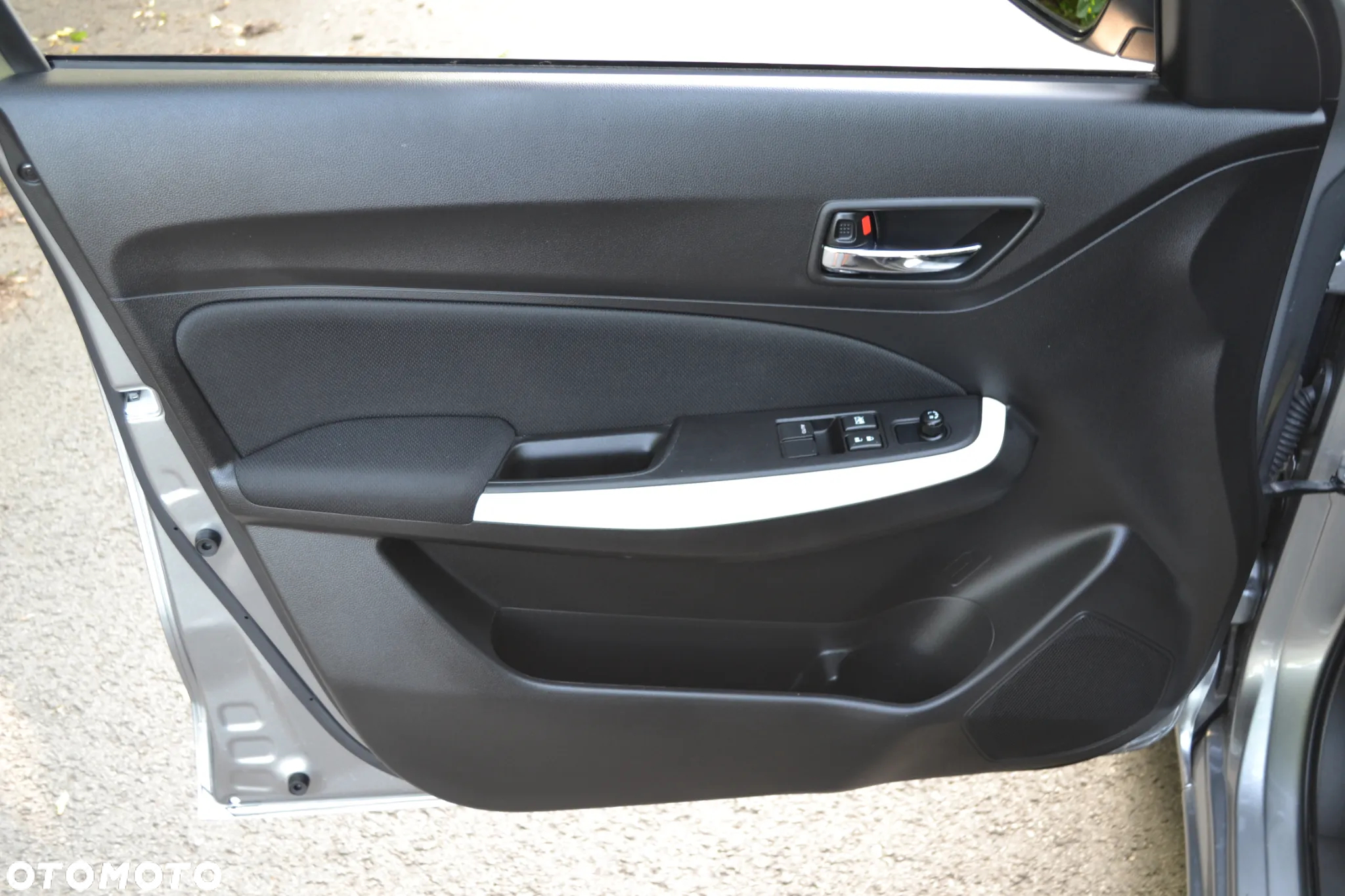 Suzuki Swift 1.2 Premium - 8