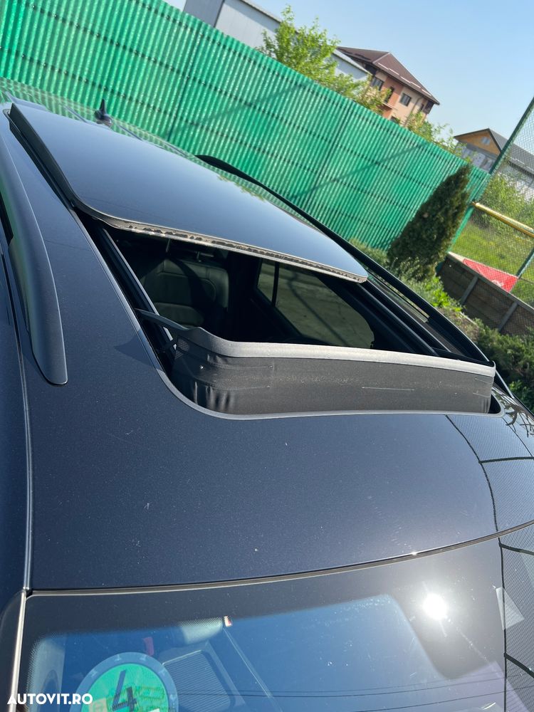 Volkswagen Tiguan - 14