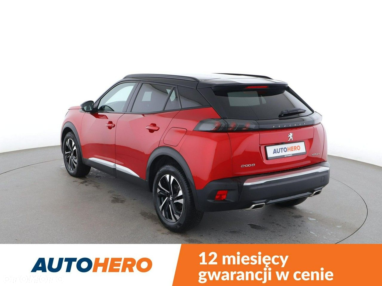 Peugeot 2008 PureTech 130 EAT8 GT - 4