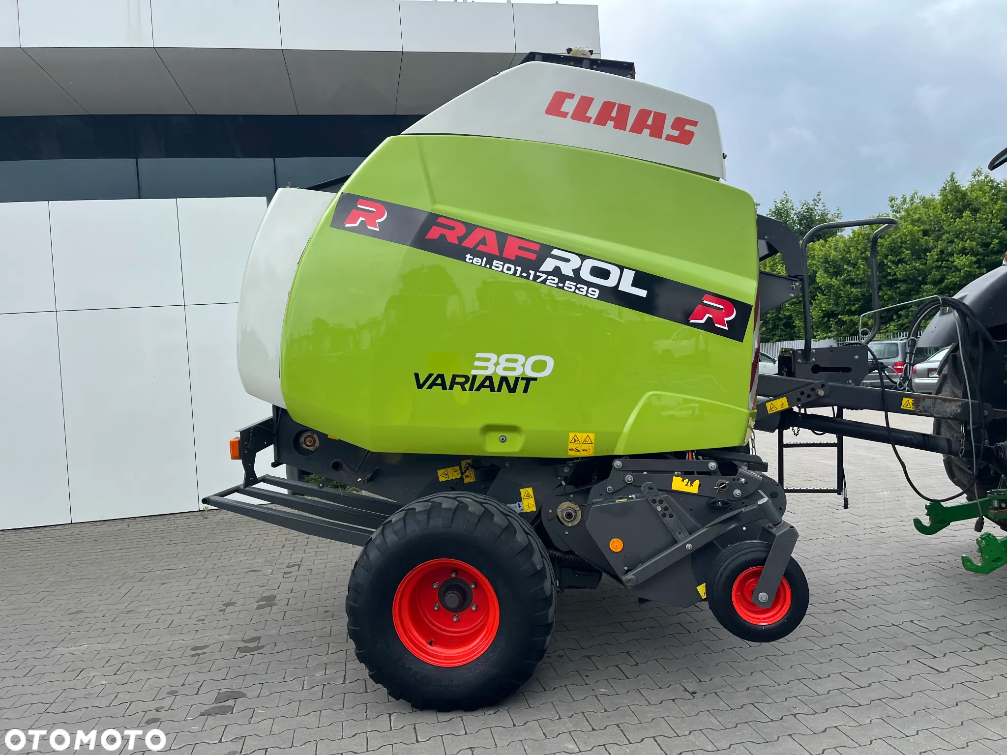 Claas Variant 380 - 2