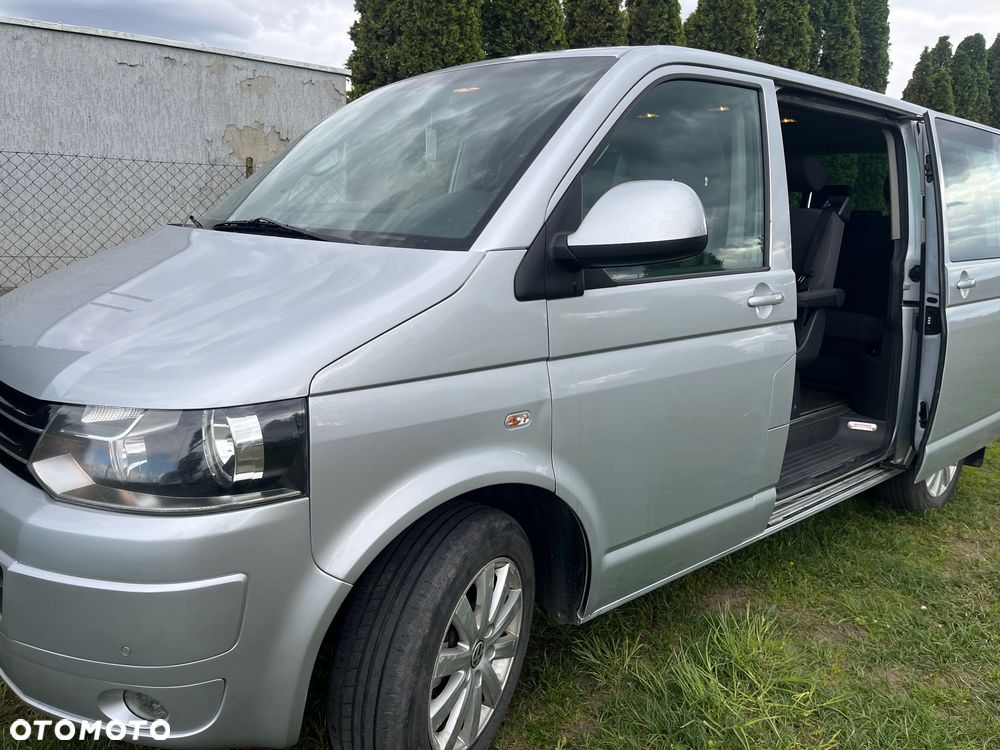 Volkswagen Multivan - 1