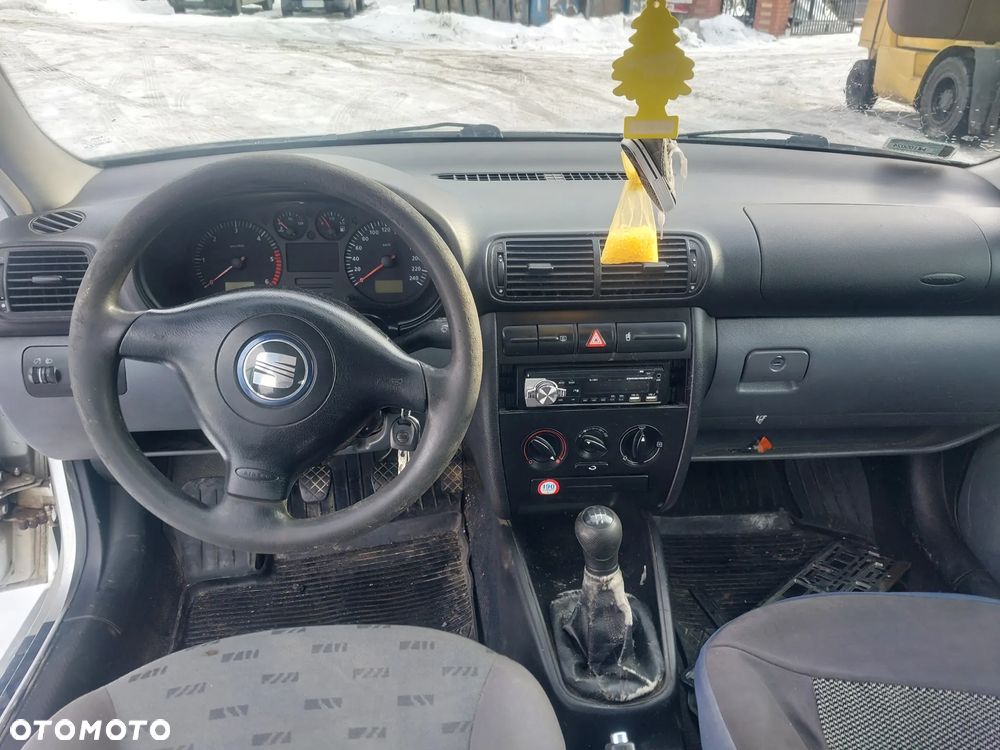 Seat Leon I Toledo II silnik kompletny 1.9 TDI ALH skrzynia biegów EGR drzwi prawe lewe lusterko klapa lotka LS7N L57N srebrny maglownica belka szyba belka panel przewód turbina pompa alternator zwrotnica mcperson zacisk hamulcowy szyberdach podsufitka chłodnica zamek światło klamka wykładzina fotel boczek mechanizm włącznik hak holowniczy nadkole osłona rozrusznik NA CZĘŚCI WSZYSTKIE CZĘŚCI - 7