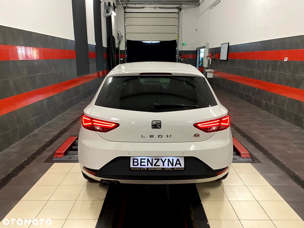 Seat Leon 1.8 TSI Ecomotive DSG FR - 11