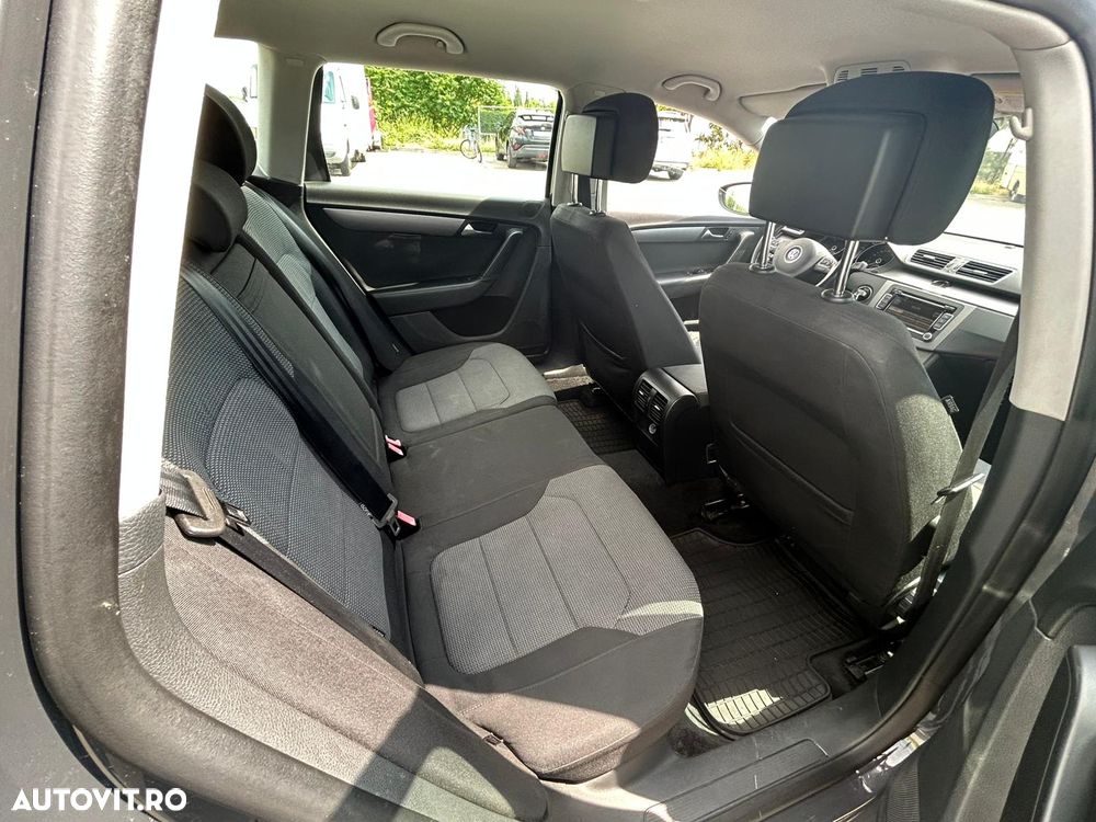 VOLKSWAGEN Passat 2011 — imagine 12