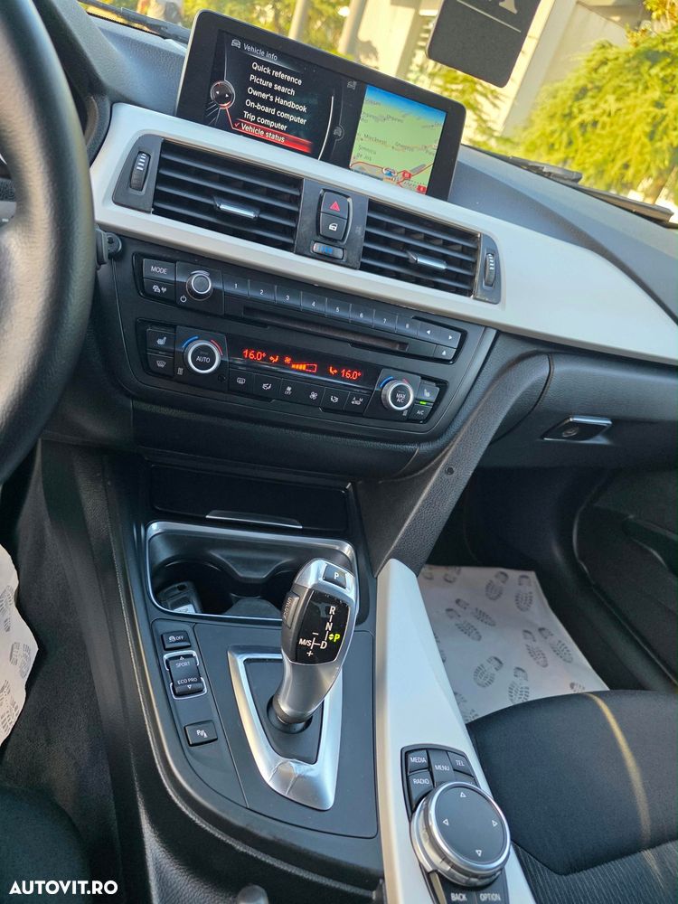 BMW Seria 3 320d Aut. Sport Line - 8