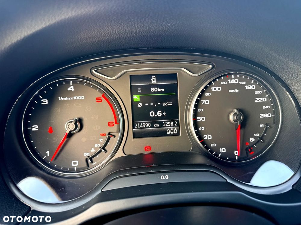 Audi A3 Sportback 2.0 TDI S line Sportpaket - 6