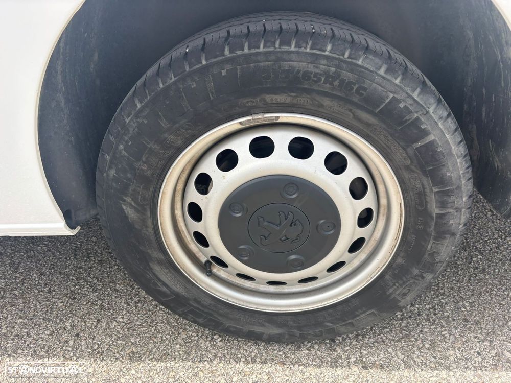 Peugeot Expert 2.0 BlueHDI 122cv - LONGA - 6 LUGARES + CX CARGA - 43