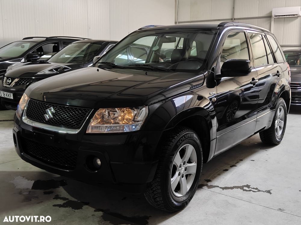 Suzuki Grand Vitara - 2