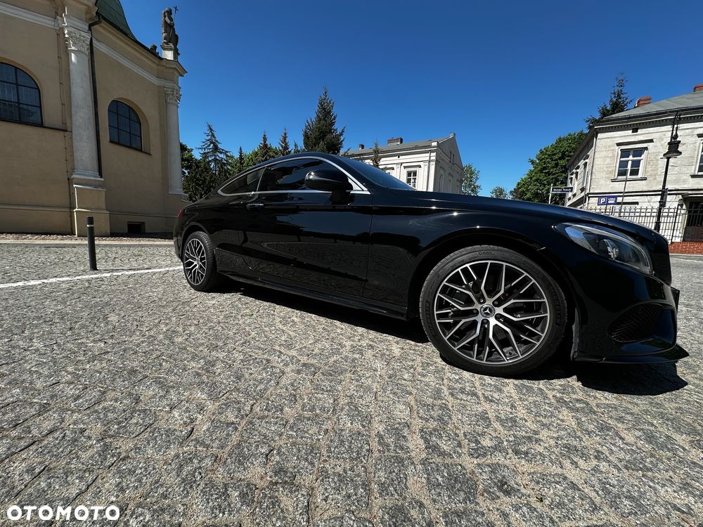 Mercedes-Benz Klasa C 300 9G-TRONIC - 13