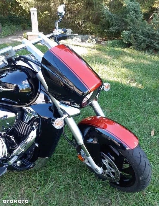 Suzuki Boulevard - 4