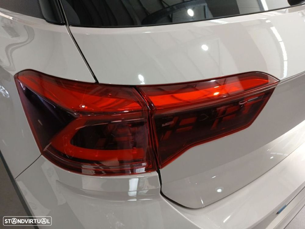 VW T-Roc 1.5 TSI R-Line DSG - 37