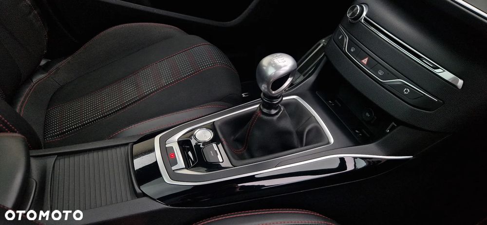 Peugeot 308 SW PureTech 130 Stop & Start GT-Line Edition - 27