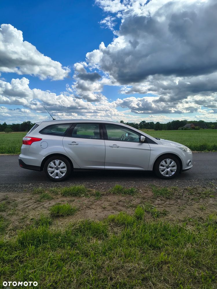 Ford Focus 1.6 TDCi DPF Champions Edition - 7