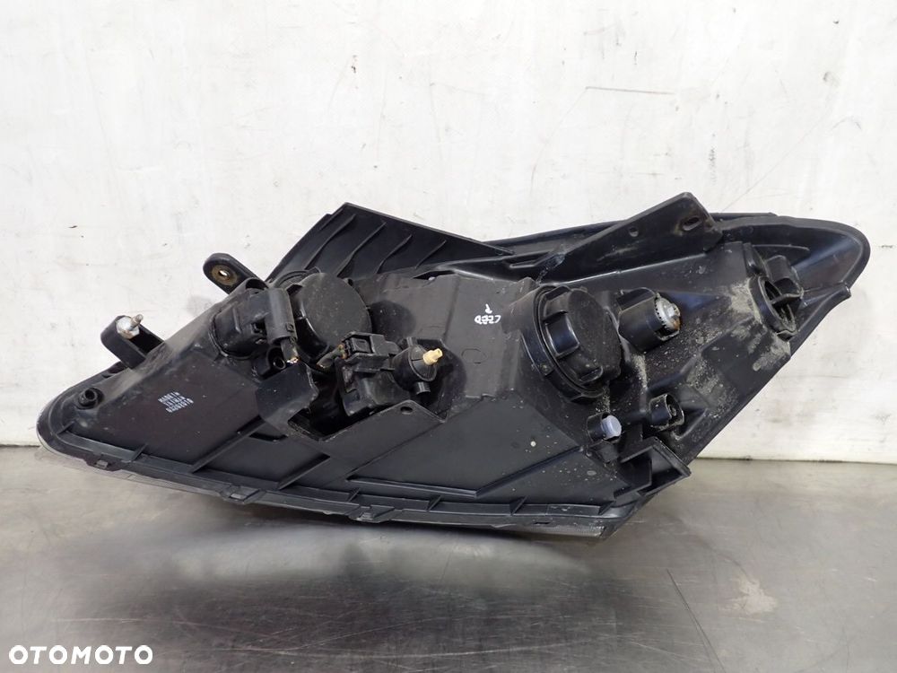 LAMPA PRAWA PRZEDNIA KIA CEED 20-B855 - 7