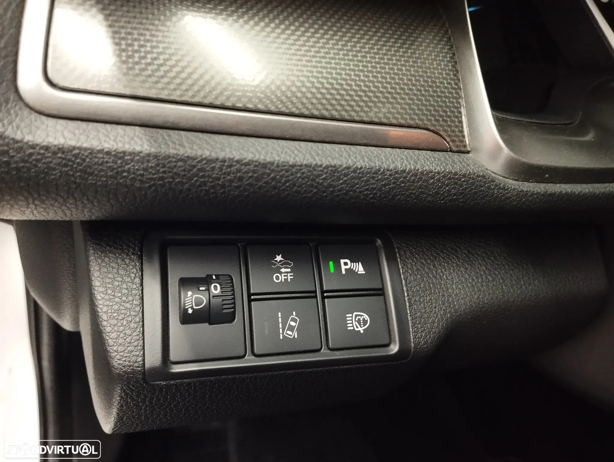 Honda Civic 1.0 i-VTEC Elegance Navi - 21