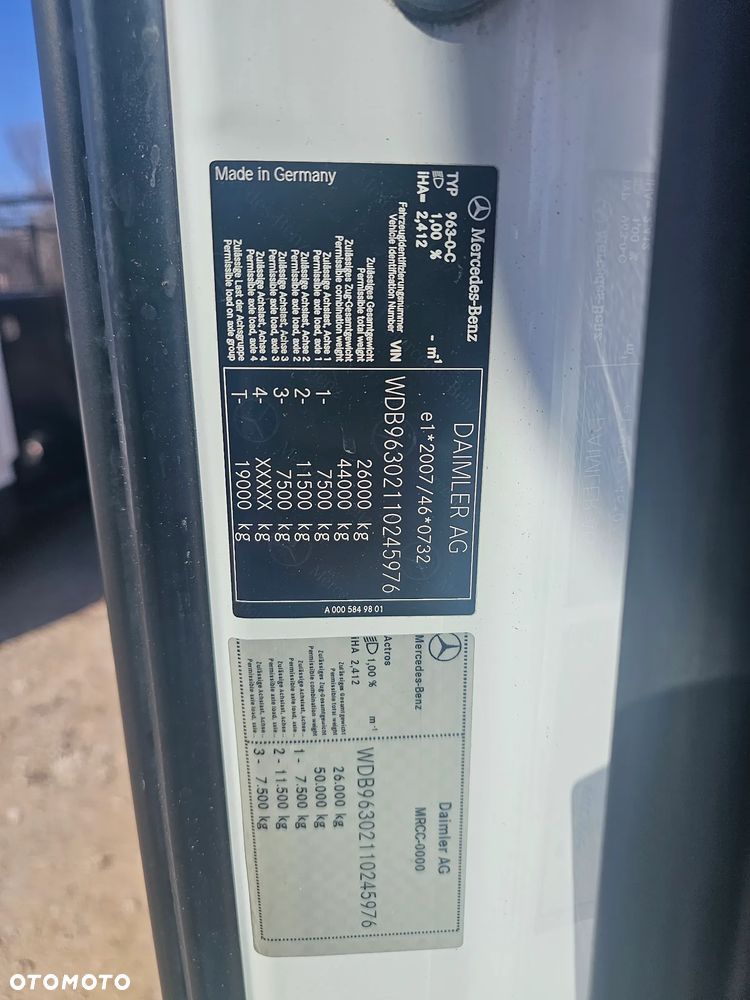 Mercedes-Benz Actros - 31