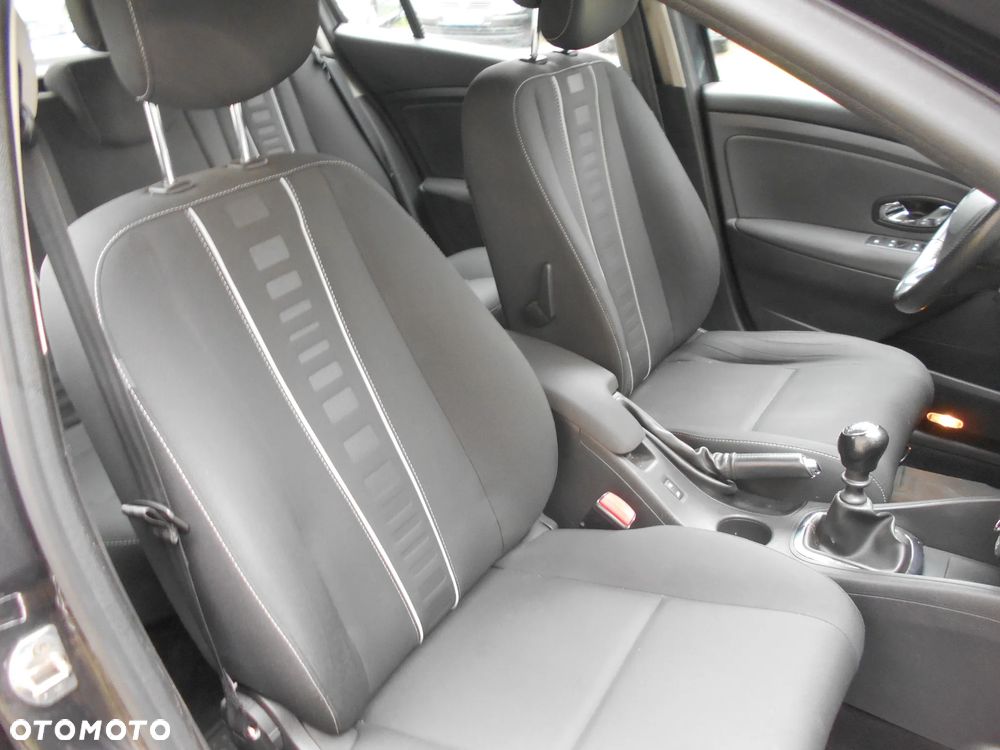 Renault Megane 1.6 16V Expression - 6