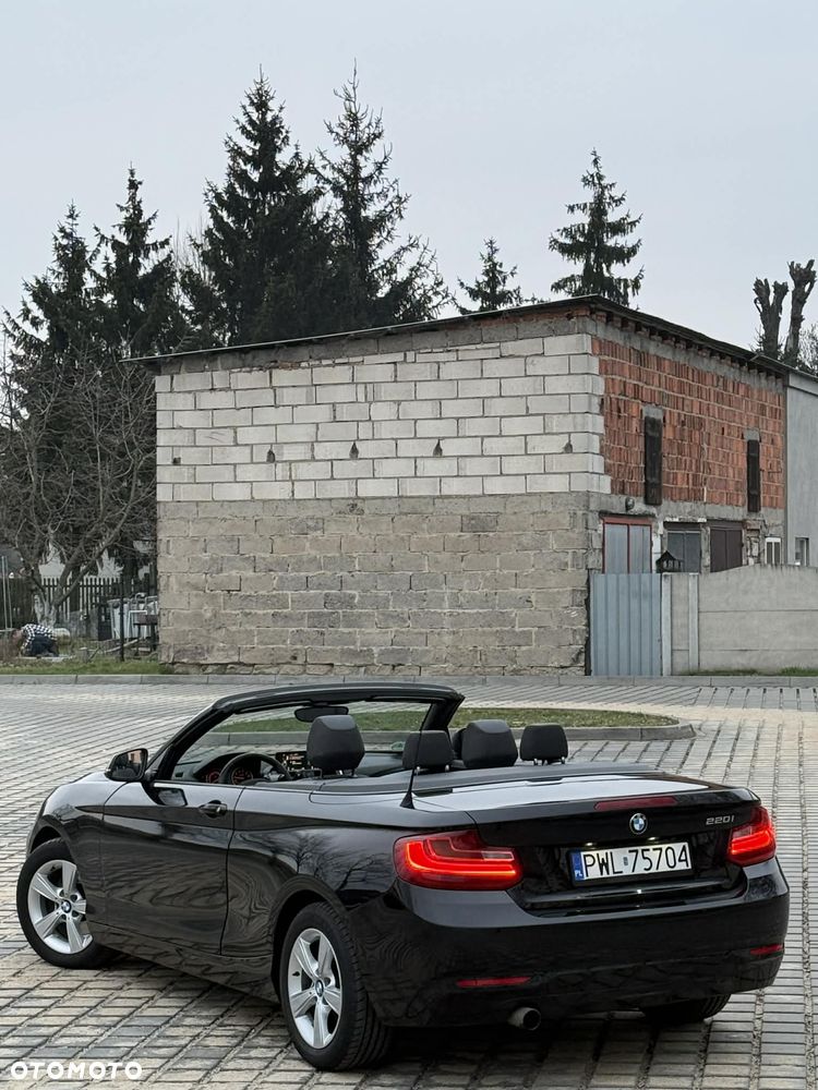 BMW Seria 2 220i Advantage sport - 3