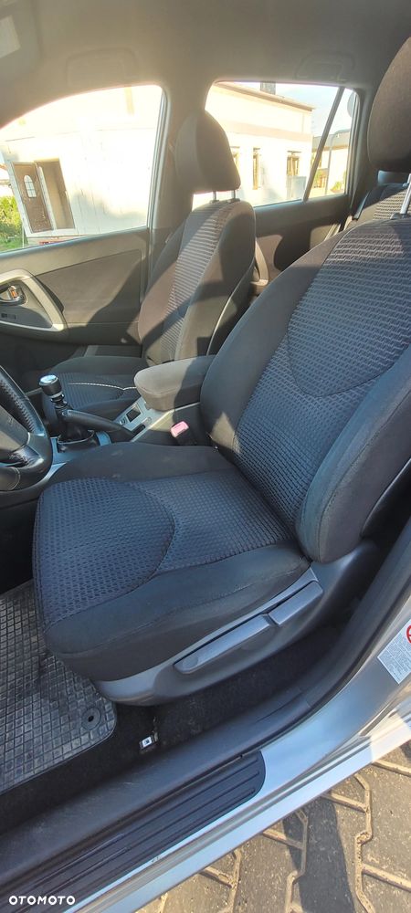 Toyota RAV4 2.2 D-CAT 4x4 Executive - 11