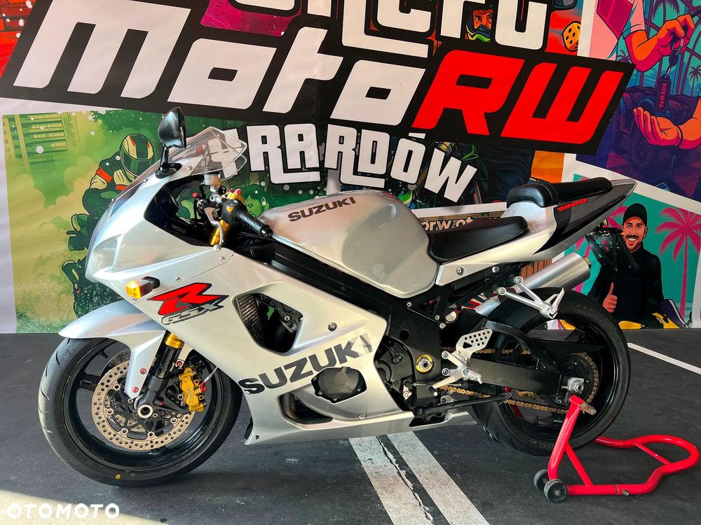 Suzuki GSX-R - 17
