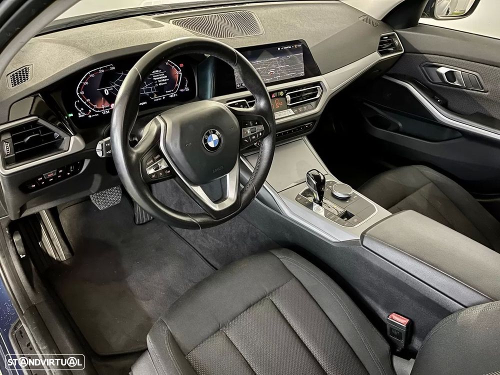 BMW 318 - 12