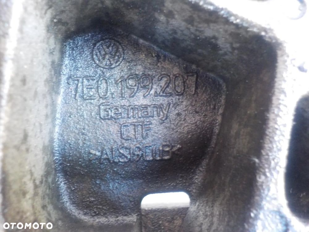 VW T5 2.0 TDI ŁAPA UCHWYT SILNIKA 7E0199207 - 4