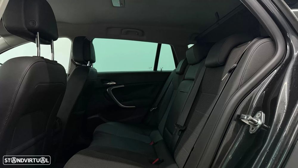 Opel Insignia Sports Tourer - 31