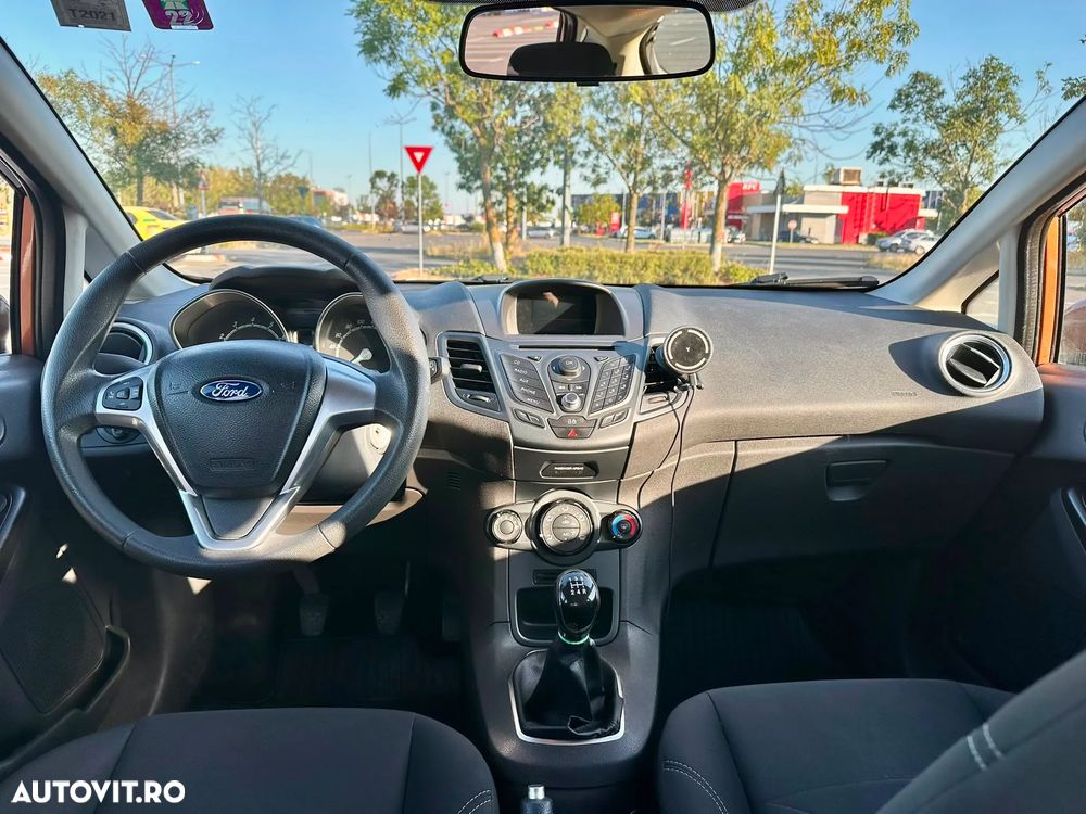 Ford Fiesta - 2
