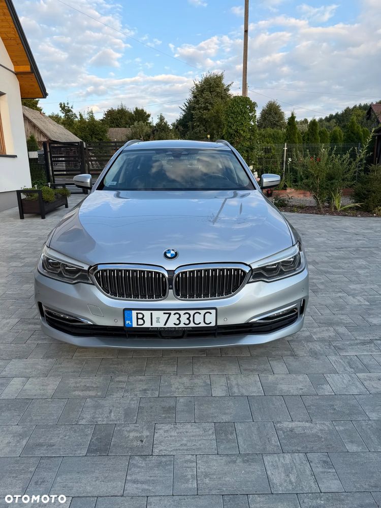 BMW Seria 5 530d xDrive Luxury Line - 16