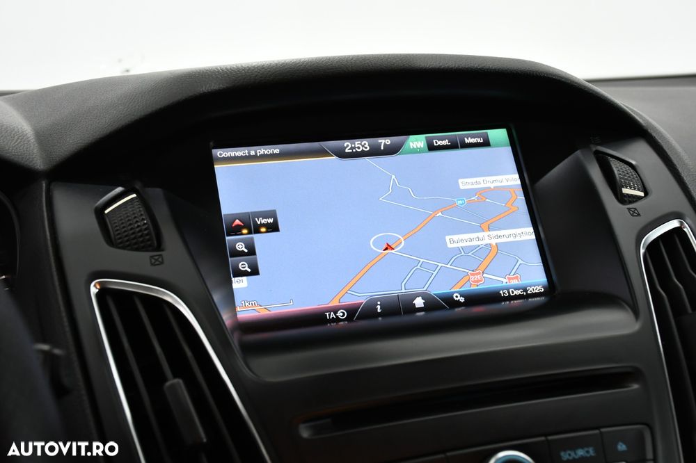 Ford Focus 1.6 TDCI DPF Trend - 13