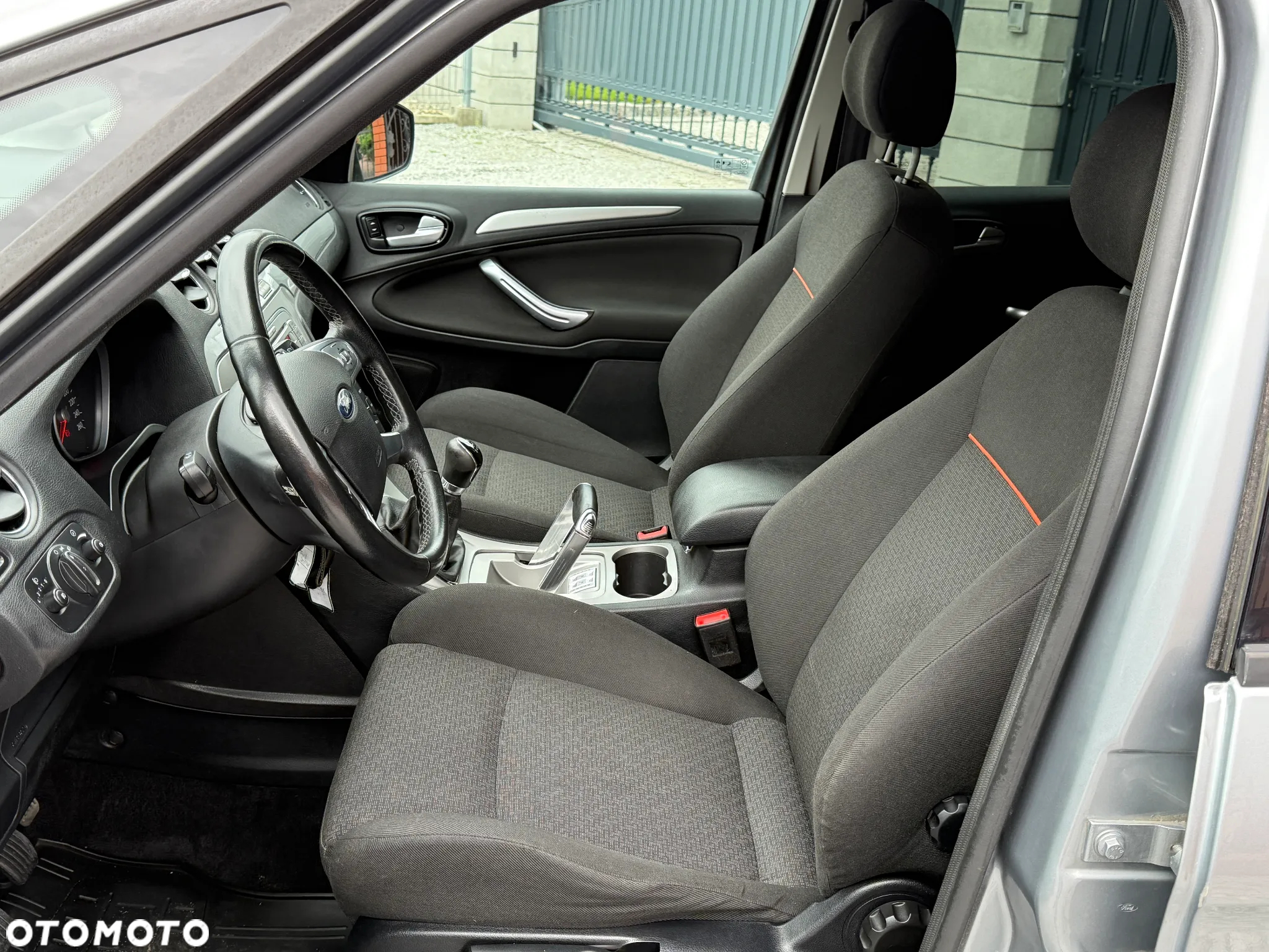 Ford S-Max - 20