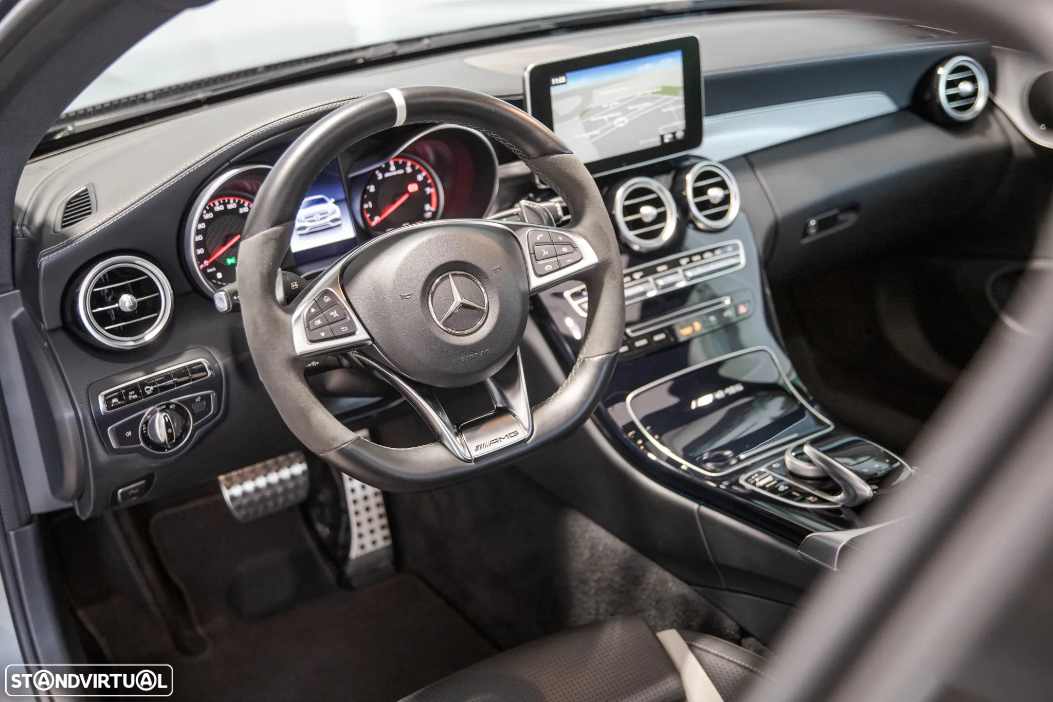 Mercedes-Benz C 63 AMG S - 19
