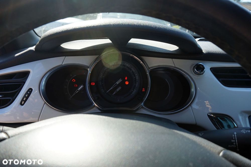 LICZNIK ZEGARY DS3 I 1.6 HDI  CITROEN 2010-2014 - 1