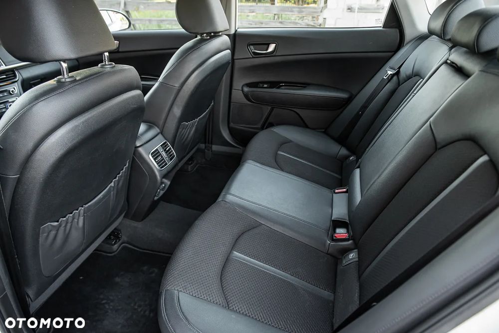 Kia Optima 1.7 CRDI L - 8