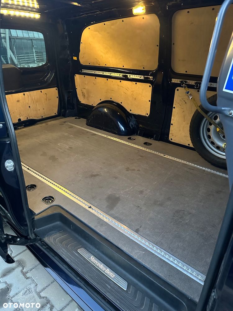 Mercedes-Benz Vito - 15