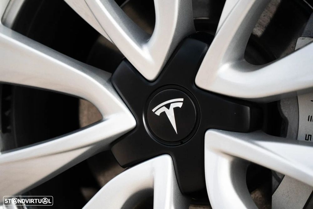 Tesla Model 3 Long Range AWD Dual Motor - 33