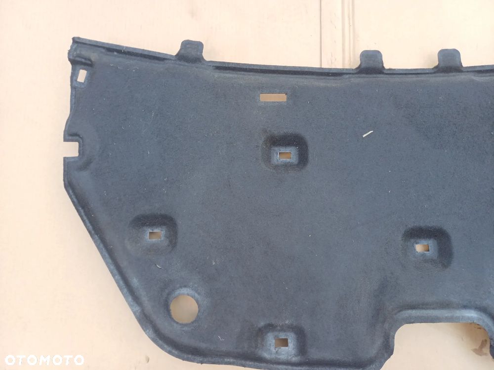 Wygłuszenie podbitka maski Ford B-Max - 3