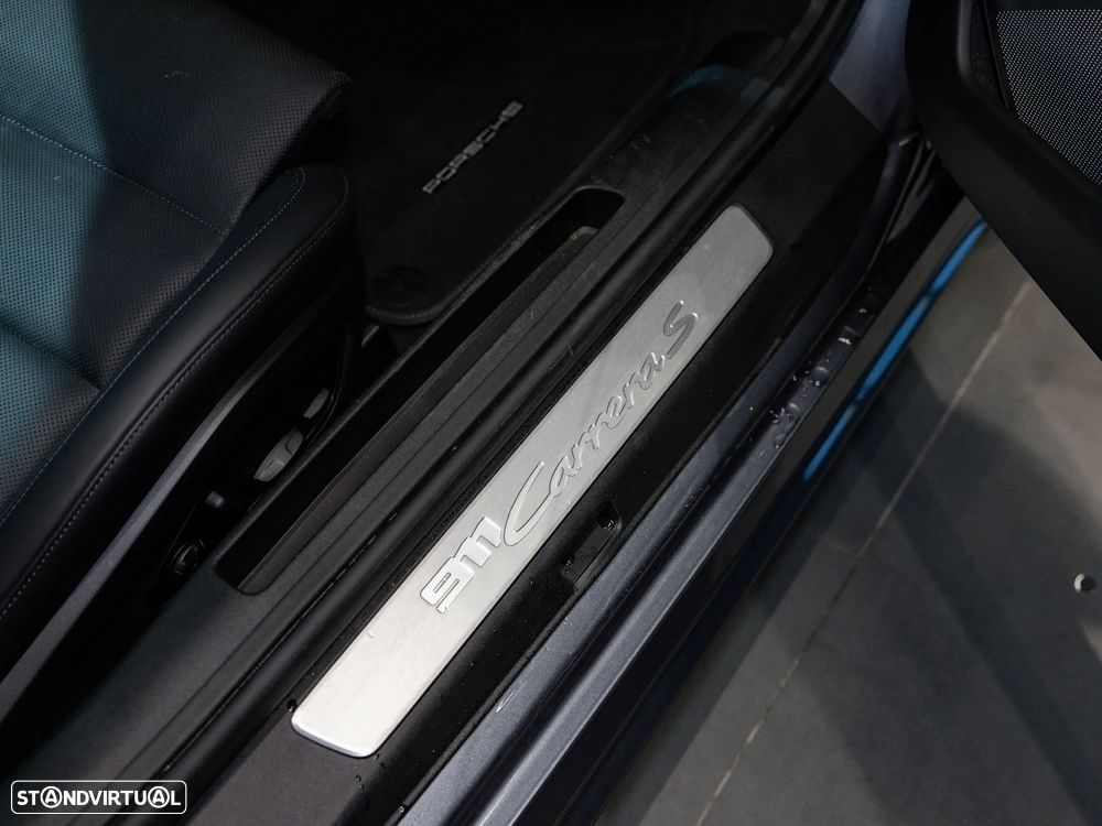Porsche 911 (992) Carrera S - 28