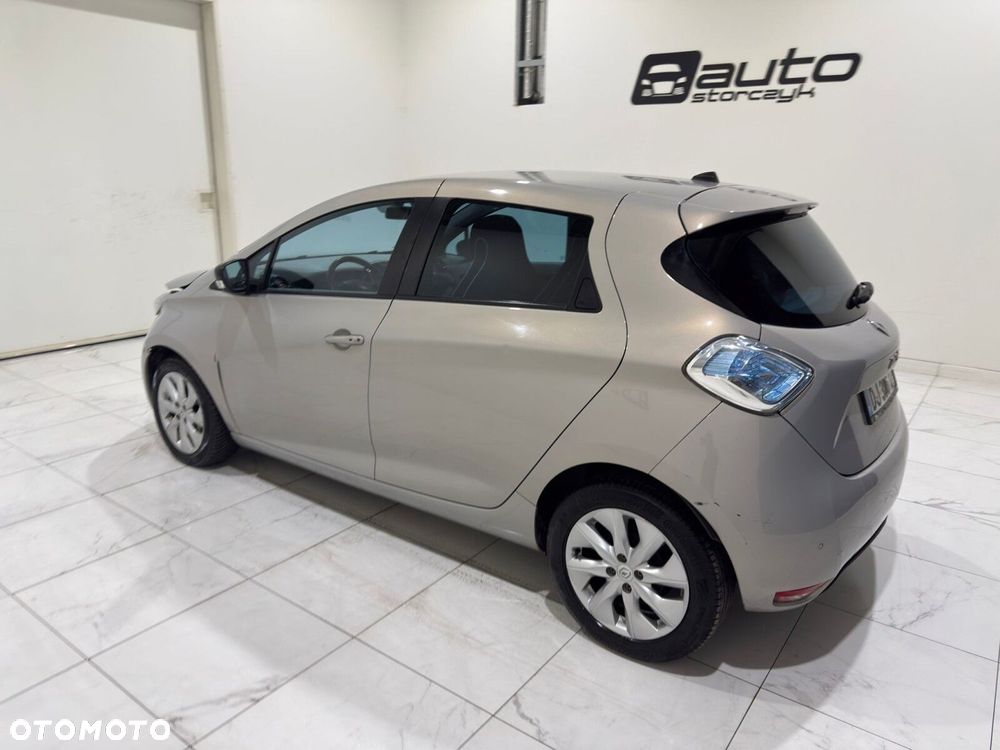 Renault Zoe - 14