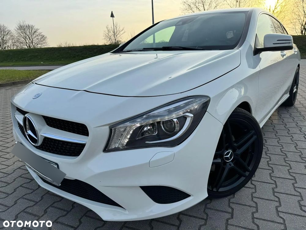 Mercedes-Benz CLA 220 (CDI) d AMG Line - 11
